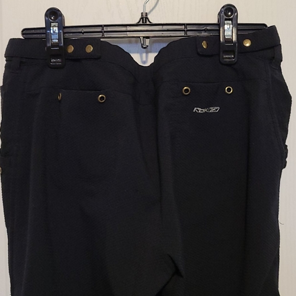 Reebok trackpants - Picture 4 of 5